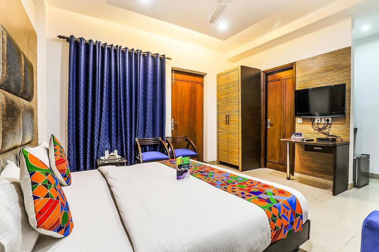 Fabhotel The Residency Dlf Galleria Gurgaon