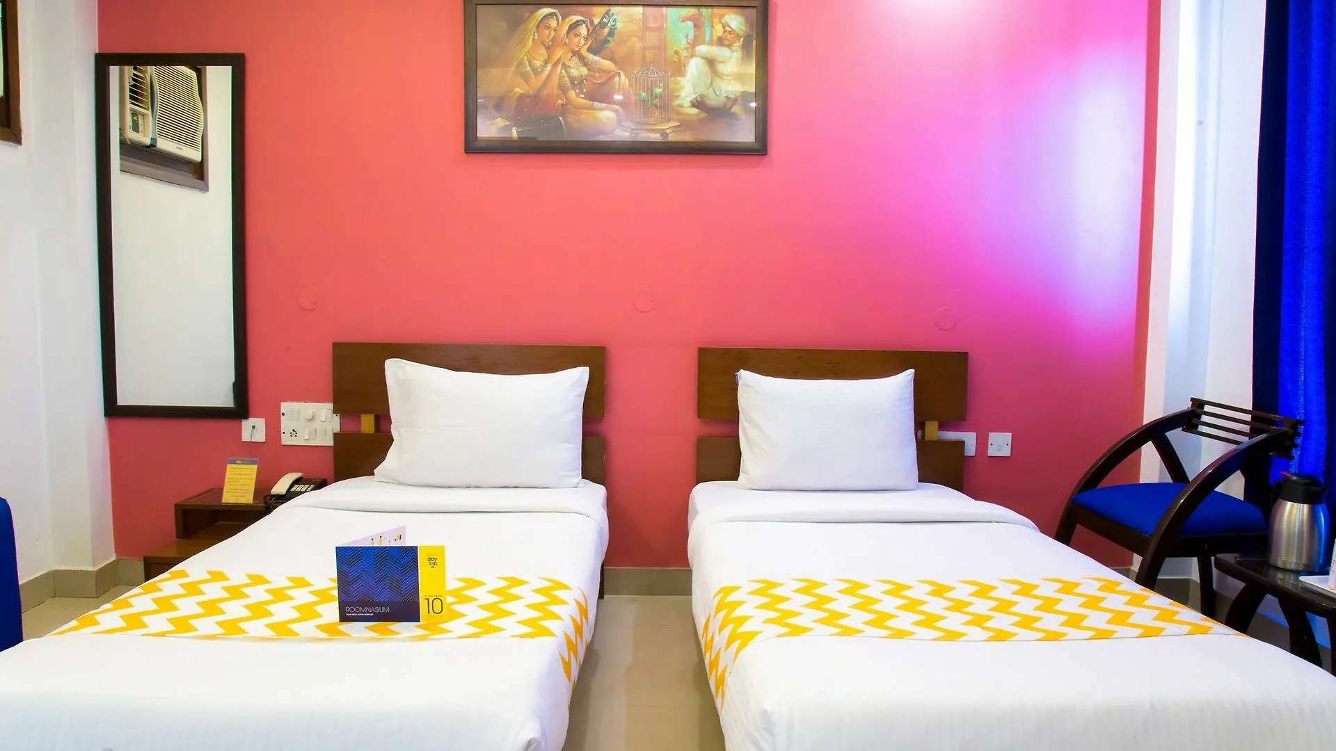 Fabhotel The Residency Dlf Galleria Gurgaon 3*,